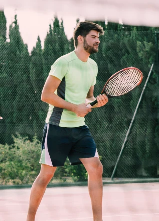 Tenis